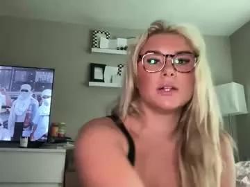 Freechat livvymack on Chaturbate