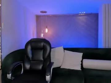 Freechat lizzhamilton_ on Chaturbate