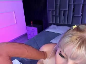 Freechat lolaangellx on Chaturbate