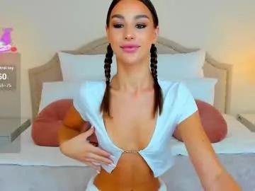 Freechat lorasaint on Chaturbate