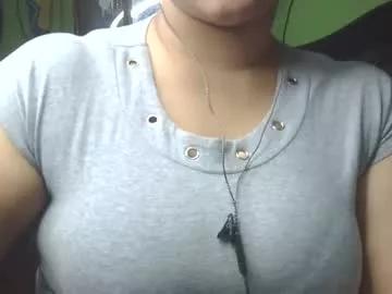 Freechat love_luna_angel on Chaturbate