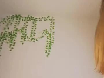 lumapop — Goal:Sensually suck my finger! My name is Kate, I am #18 years old!  #lovense #skinny #teen #shy [33 tokens remaining]