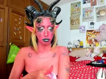 Offline lunacristal_moon on Chaturbate