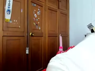 Offline lunacristal_moon on Chaturbate