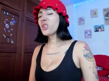 Offline lunacristal_moon on Chaturbate