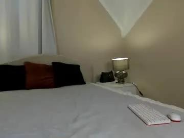 Freechat lustfulcurvylady on Chaturbate