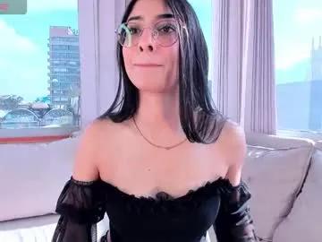 Freechat lya_brown on Chaturbate