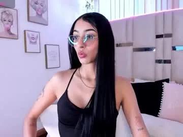 Freechat lya_brown on Chaturbate