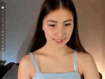 lynnaaspen — Goal: suck my finger with saliva I'm Ellie, shine like a star! PVT is OPEN! #smalltits #18 #squirt #teen #lovense [33 tokens remaining]