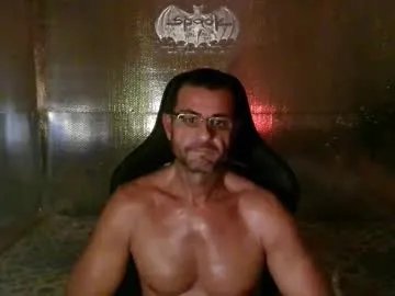 Freechat mariettee on Chaturbate