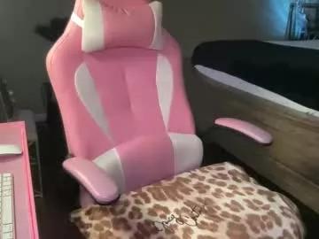 Freechat meetsouthernpeach on Chaturbate