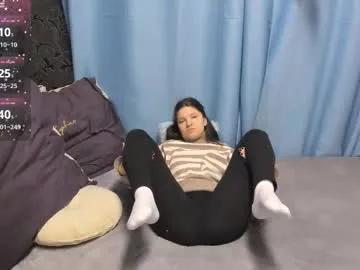 melanie_grant — GOAL: Make my nipples stand [216 tokens remaining] Fav vibe:102530 #young #18 #skinny #smalltits #pantyhose