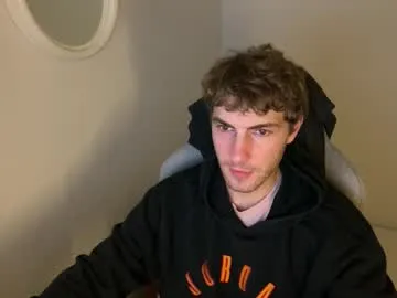 Away melodicass on Chaturbate