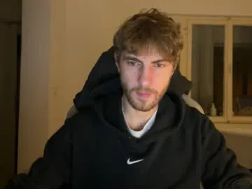 Away melodicass on Chaturbate