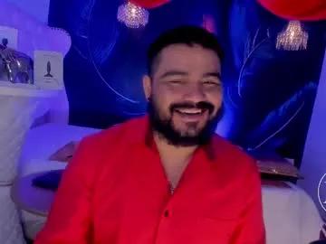 Freechat michaelbear_ on Chaturbate