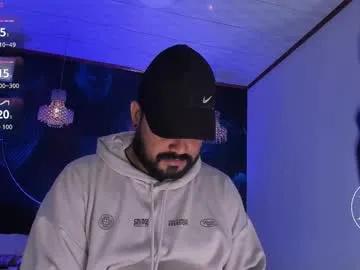 Freechat michaelbear_ on Chaturbate