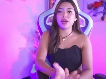 michelle_chang — GOAL: cum and squirt [450 tokens remaining] Welcome to my room! let's have fun guys #pussy #latina #squirt #cum  #anal #lovense
