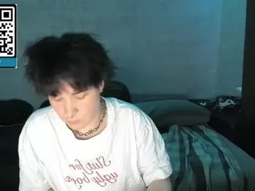 Offline miya_meow_miku on Chaturbate