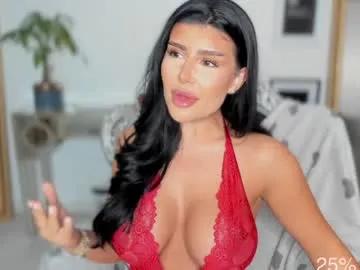 Freechat moniqueeass on Chaturbate