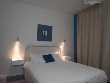 Offline muscularfriend on Chaturbate