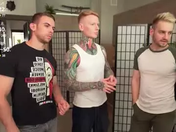 Offline muscularfriend on Chaturbate