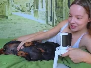 Freechat my_mia_ on Chaturbate