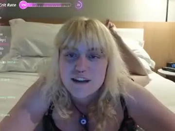 Freechat myrtlemystic on Chaturbate