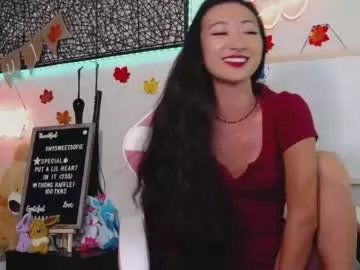 mysweetsofie1 on Chaturbate