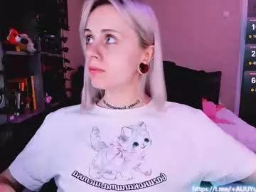 nanitamoore on Chaturbate 