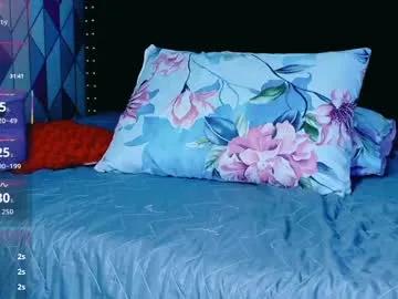 naturaltitss_ — Make my boobs bounce, Let's have some fun /a four fingers in pussy /At goal 6. FUCK MY BOOBS WITH DILDO /At goal 10 SQUIRTING SHOW FUSSOR YOU #bigtits #goth #pregnant #latina #slut [31 tokens remaining]