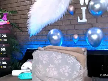 Freechat nicky_owl on Chaturbate