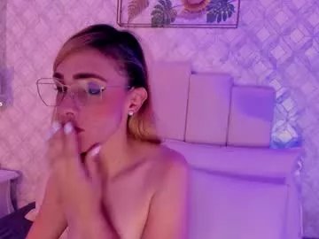 Freechat nicol_89 on Chaturbate