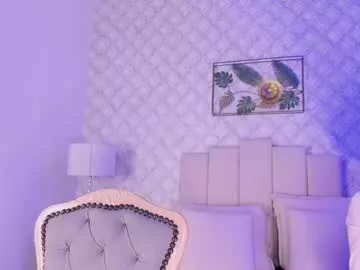 Freechat nicol_89 on Chaturbate