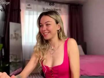 Group nika_lodge_official on Chaturbate