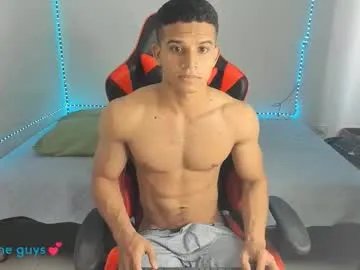 Freechat oliver_thompsson on Chaturbate