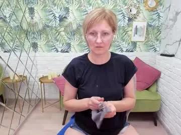 Freechat paris_cherry on Chaturbate