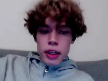 Freechat pawclaw on Chaturbate