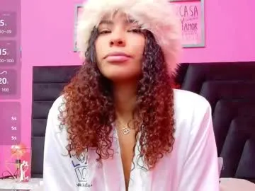 playfuljust_18 on Chaturbate