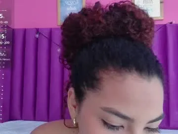 playfuljust_18 on Chaturbate