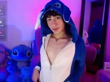 Freechat saanti_foxs on Chaturbate