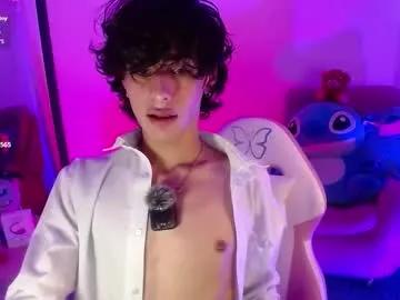 Freechat saanti_foxs on Chaturbate