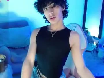 Freechat saanti_foxs on Chaturbate