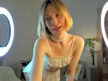 Freechat sarilit on Chaturbate