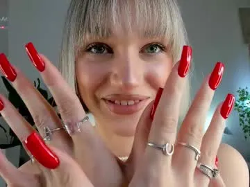 Freechat sarilit on Chaturbate