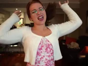 scarlajade — Big Booty Baddie is Back! Can you get me to take this sweater off?  let's see if you can convince me ;)  #bigass #natural #titties #tattoo @ 666