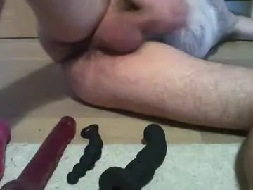 Offline scottishdick1989 on Chaturbate