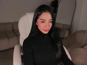 Freechat seductivelvet on Chaturbate