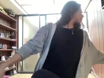 Offline sexyaliceskay on Chaturbate