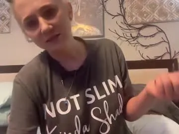 Offline sexyscientists on Chaturbate