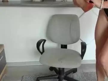 Freechat shantallmilf on Chaturbate